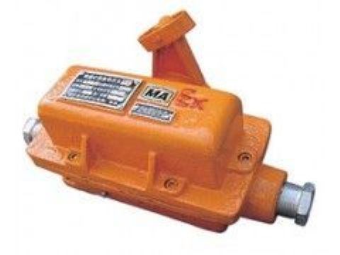 點擊查看詳細(xì)信息<br>標(biāo)題： KHJ-12／0.5型急停開關(guān) 閱讀次數(shù)：2443