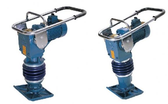 點擊查看詳細(xì)信息<br>標(biāo)題： HCD70/80型振動沖擊夯 閱讀次數(shù)：2371