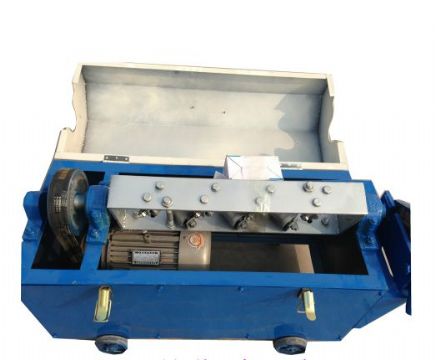 點(diǎn)擊查看詳細(xì)信息<br>標(biāo)題：3-12型鋼筋調(diào)直切斷機(jī) 閱讀次數(shù)：1761