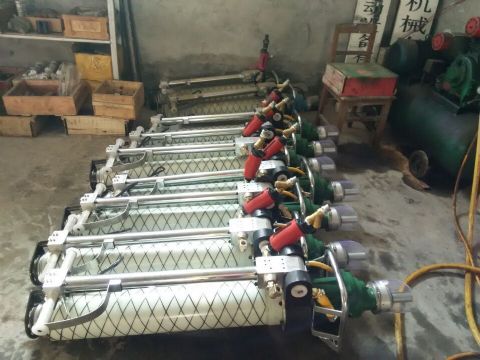 點擊查看詳細(xì)信息<br>標(biāo)題：MQT-120/2.8型氣動錨桿鉆機(jī)15898635797 0537-3202711 閱讀次數(shù)：50961