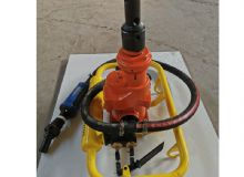 點(diǎn)擊查看詳細(xì)信息<br>標(biāo)題：ZQSZ-1404.1-架座支撐氣動(dòng)手持式鉆機(jī) 閱讀次數(shù)：1357