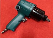 點(diǎn)擊查看詳細(xì)信息<br>標(biāo)題：風(fēng)動(dòng)扳手 閱讀次數(shù)：1942